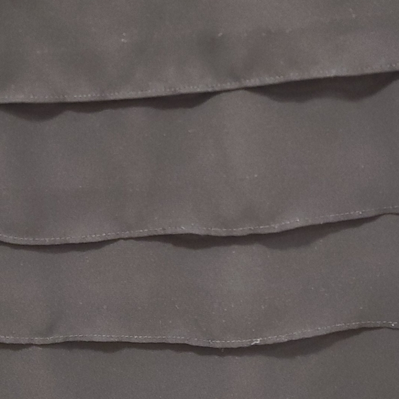 AE Blouse - Picture 2 of 4